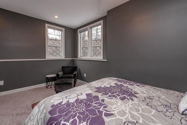 15105 Froedtert DRIVE, Elm Grove, WI 53122