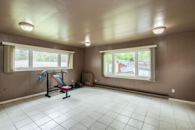 4 Edgewood Drive, Saugerties, NY 12477