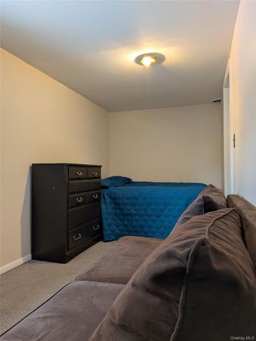 4 Edgewood Drive, Saugerties, NY 12477