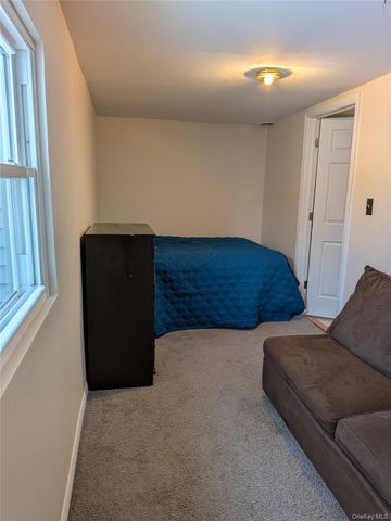 4 Edgewood Drive, Saugerties, NY 12477