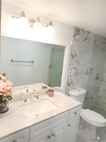 4170 Inverrary Drive 412, Lauderhill, FL 33319