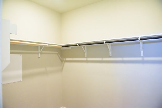 115 Ayres Horn, Cedar Creek, TX 78612