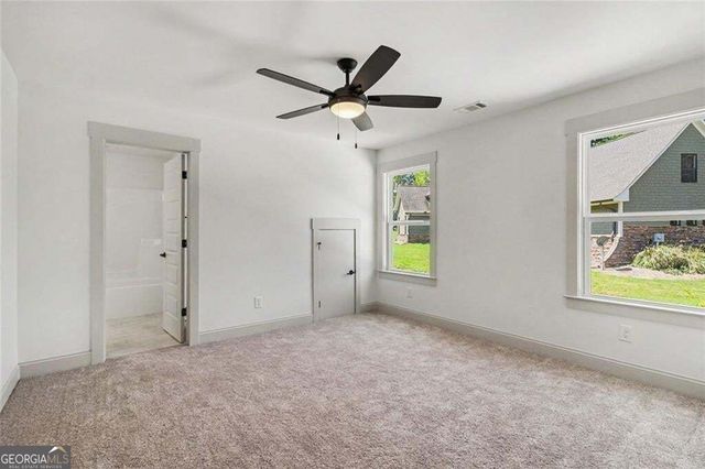 105 W Lake Boulevard, Carrollton, GA 30116