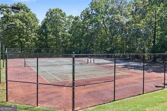 105 W Lake Boulevard, Carrollton, GA 30116