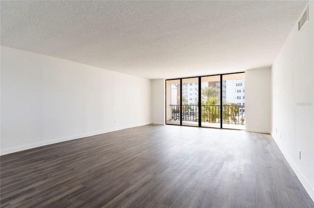 1591 GULF BOULEVARD 203S, Clearwater Beach, FL 33767