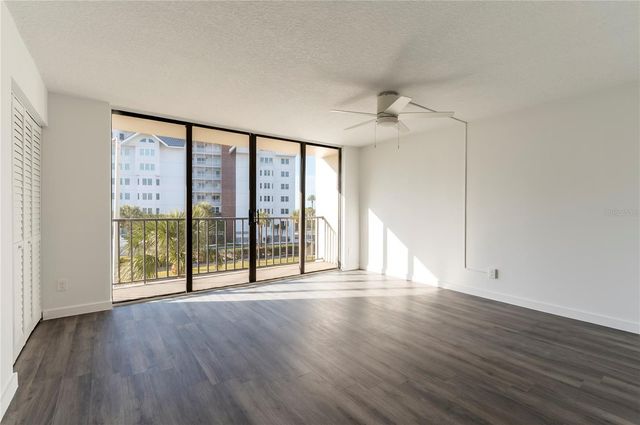 1591 GULF BOULEVARD 203S, Clearwater Beach, FL 33767