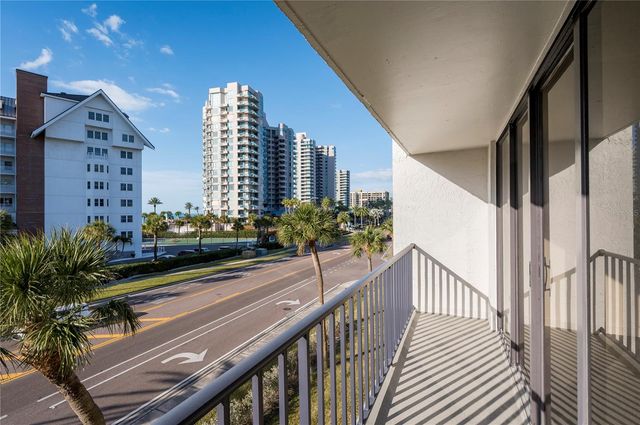 1591 GULF BOULEVARD 203S, Clearwater Beach, FL 33767