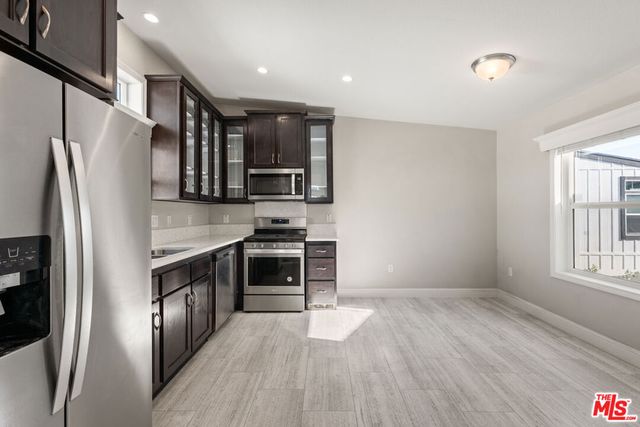 8250 Lankershim Boulevard 130, North Hollywood, CA 91605