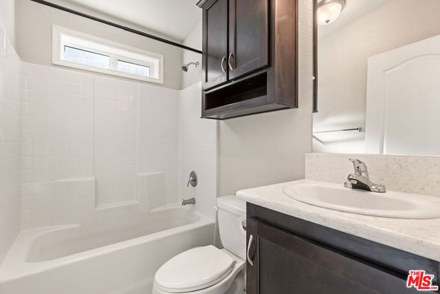 8250 Lankershim Boulevard 130, North Hollywood, CA 91605