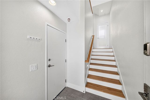 14099 Lemoli, Hawthorne, CA 90250