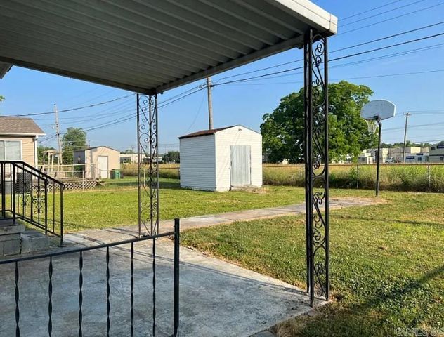 5101 N Woodland Dr, North Little Rock, AR 72117