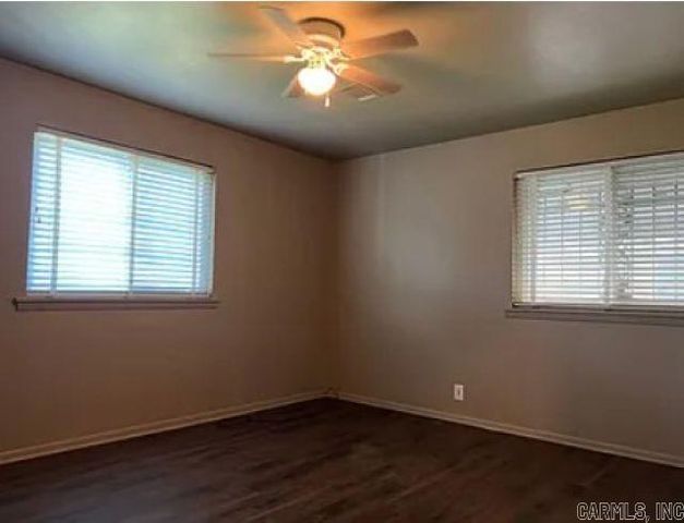 5101 N Woodland Dr, North Little Rock, AR 72117