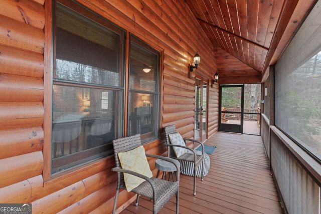 145 Fox Run Lane, Blue Ridge, GA 30513