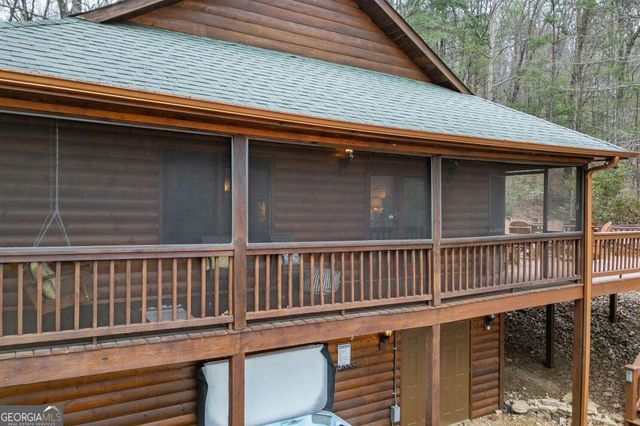 145 Fox Run Lane, Blue Ridge, GA 30513