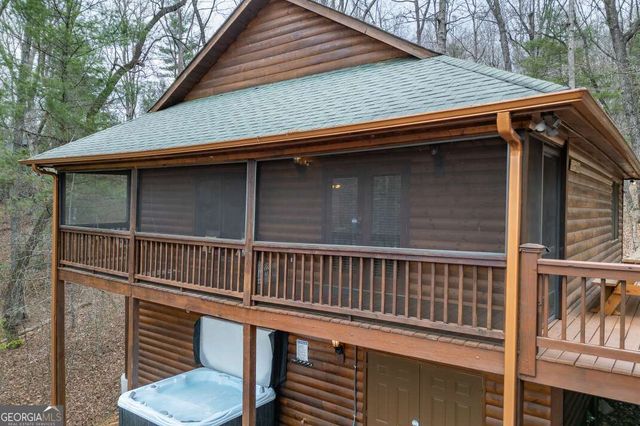 145 Fox Run Lane, Blue Ridge, GA 30513