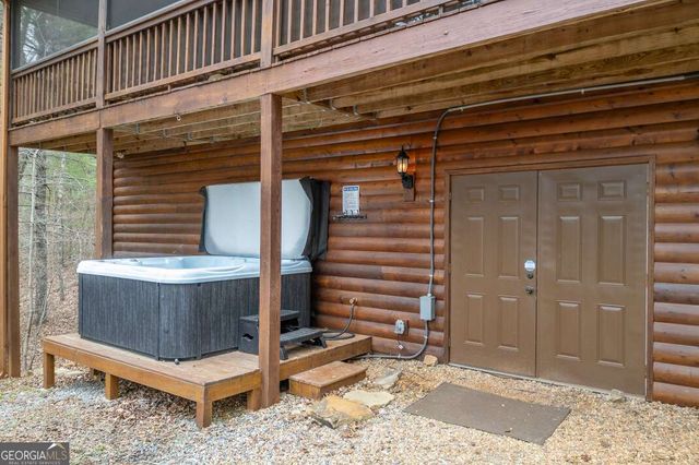 145 Fox Run Lane, Blue Ridge, GA 30513