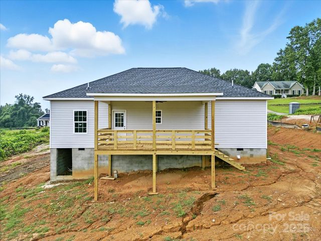 1427 Blackbird Drive, Clover, SC 29710
