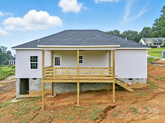 1427 Blackbird Drive, Clover, SC 29710