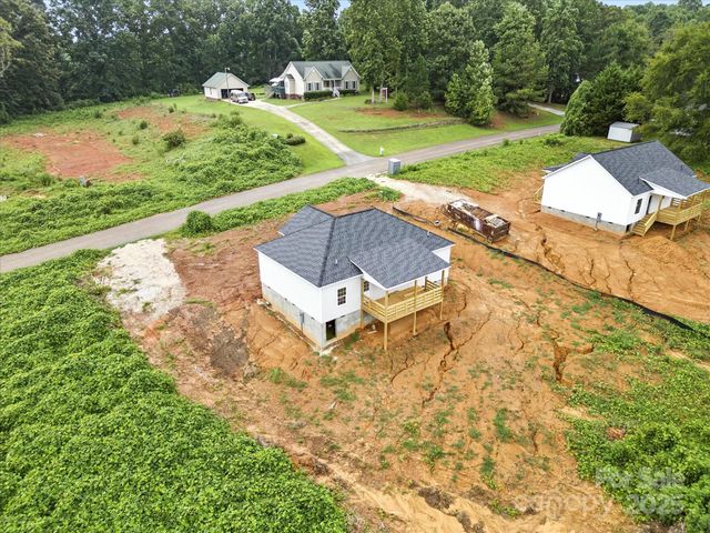 1427 Blackbird Drive, Clover, SC 29710
