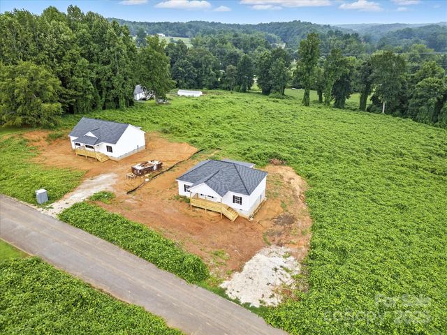 1427 Blackbird Drive, Clover, SC 29710