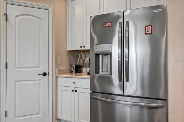 4270 JAMES RIVER CIRCLE, Leesburg, FL 34748