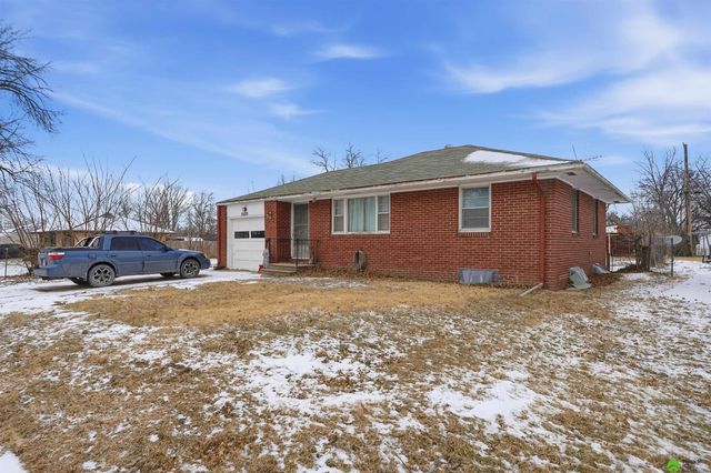 6500 Knox Street, Lincoln, NE 68507