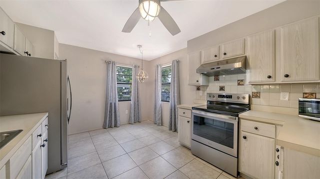 5056 BARRINGTON CIRCLE 2602, Sarasota, FL 34234