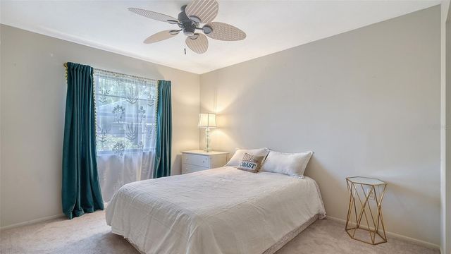 5056 BARRINGTON CIRCLE 2602, Sarasota, FL 34234