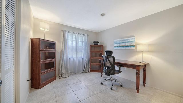 5056 BARRINGTON CIRCLE 2602, Sarasota, FL 34234