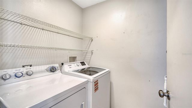 5056 BARRINGTON CIRCLE 2602, Sarasota, FL 34234