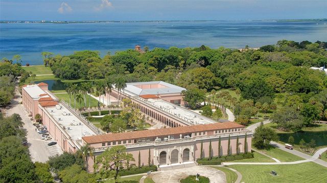 5056 BARRINGTON CIRCLE 2602, Sarasota, FL 34234