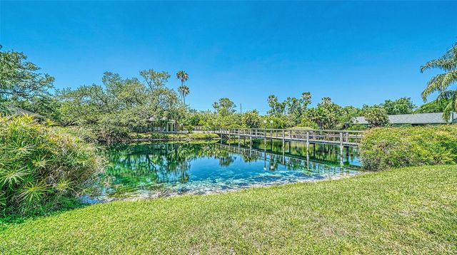5056 BARRINGTON CIRCLE 2602, Sarasota, FL 34234