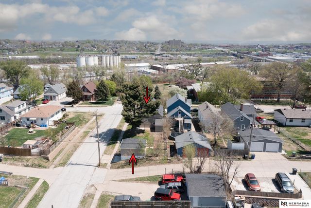 4504 S 32nd Street, Omaha, NE 68107