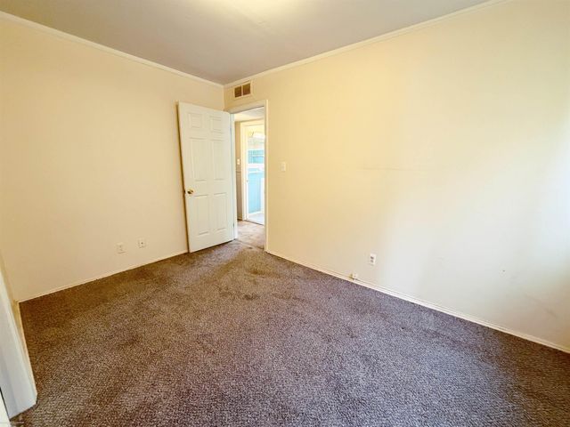 22431 Remick Drive, Clinton Township, MI 48035