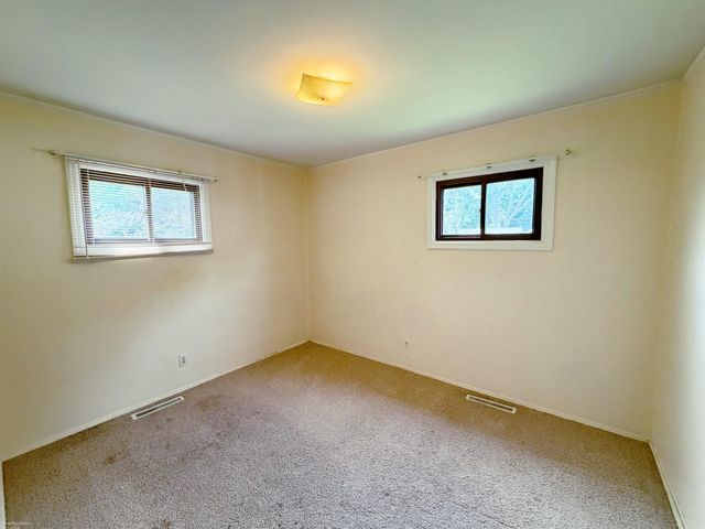 22431 Remick Drive, Clinton Township, MI 48035