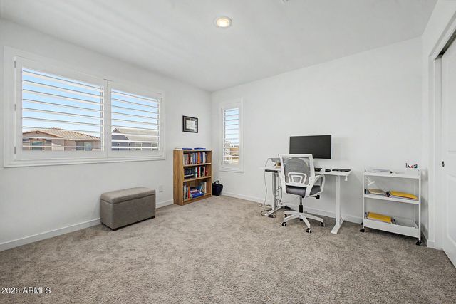 7417 W NORTHVIEW Avenue, Glendale, AZ 85303