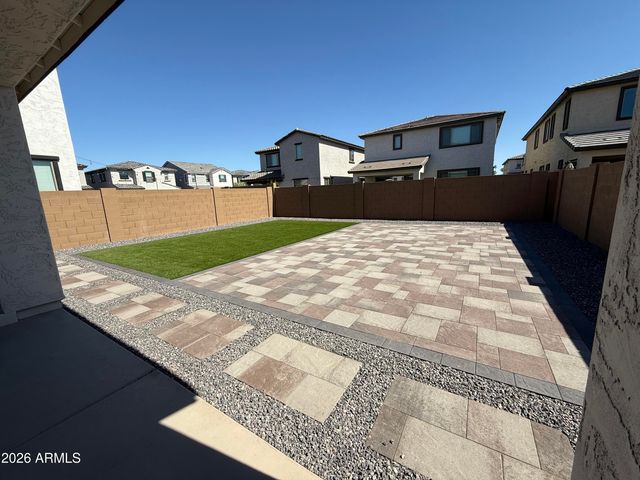 7417 W NORTHVIEW Avenue, Glendale, AZ 85303