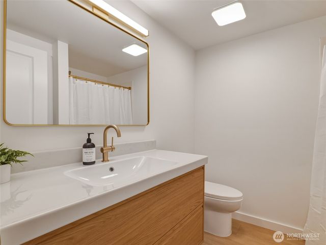 1366 SE SE High Ridge Ct, Port Orchard, WA 98367