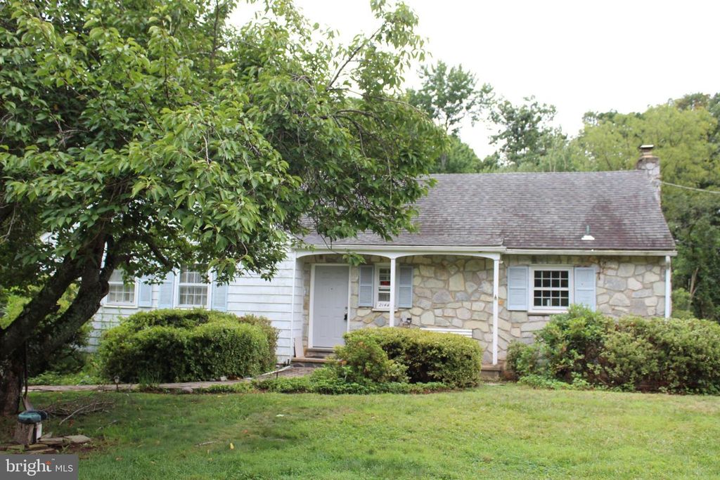 2144 SCHULTZ RD, Lansdale, PA 19446