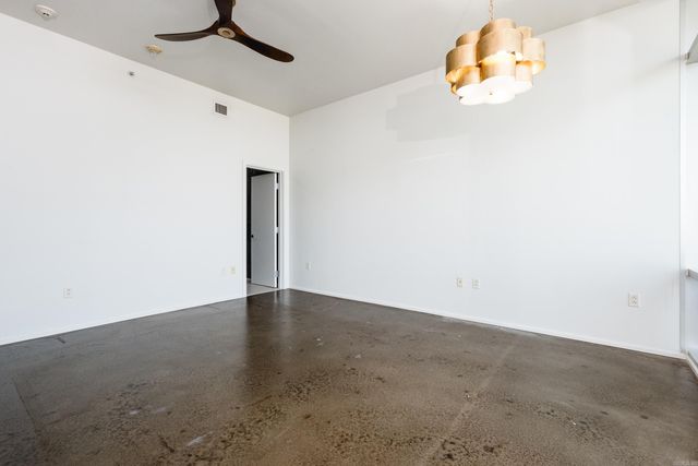 300 E 3rd St Apt 702, Little Rock, AR 72201