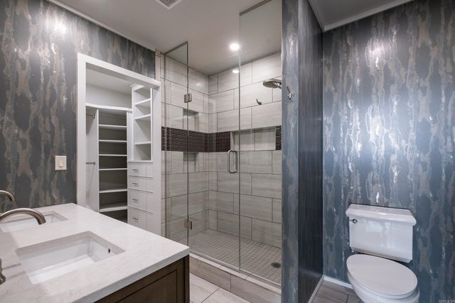 300 E 3rd St Apt 702, Little Rock, AR 72201