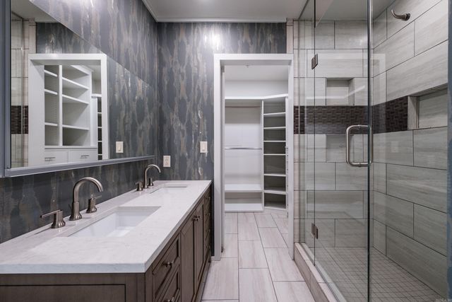 300 E 3rd St Apt 702, Little Rock, AR 72201