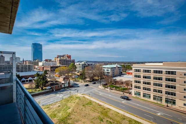 300 E 3rd St Apt 702, Little Rock, AR 72201