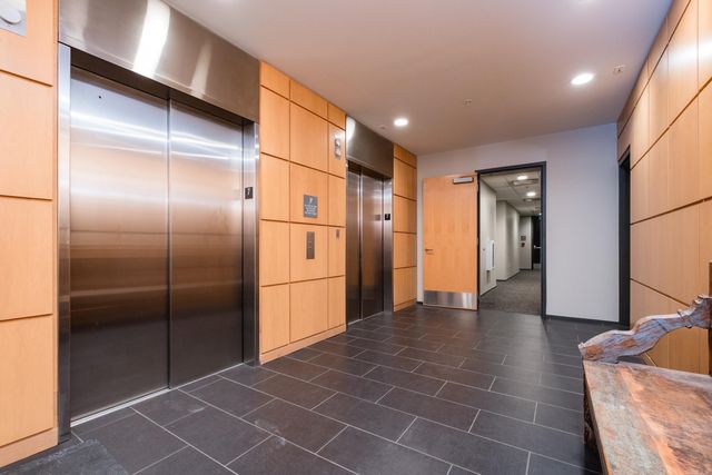 300 E 3rd St Apt 702, Little Rock, AR 72201