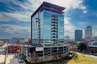 300 E 3rd St Apt 702, Little Rock, AR 72201