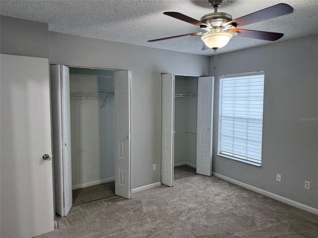 6130 OAK CLUSTER CIRCLE, Tampa, FL 33634