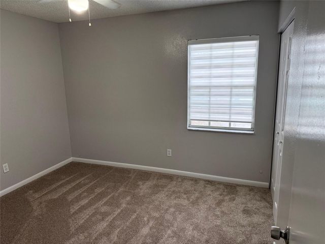 6130 OAK CLUSTER CIRCLE, Tampa, FL 33634