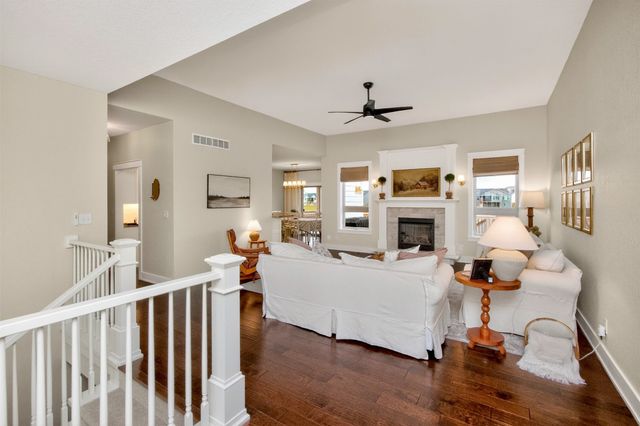 5601 NE Hillcrest Drive, Ankeny, IA 50021