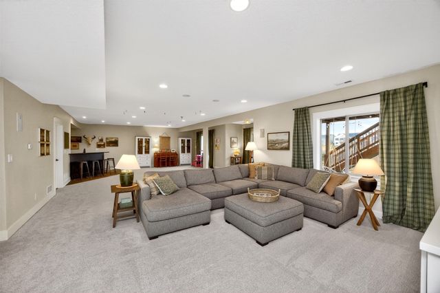 5601 NE Hillcrest Drive, Ankeny, IA 50021