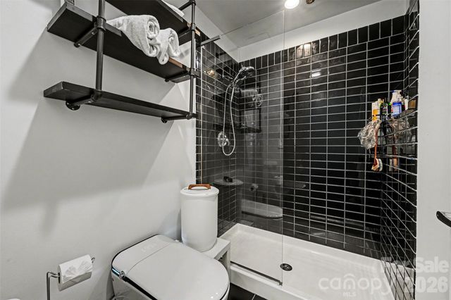 505 E 6th Street 803, Charlotte, NC 28202